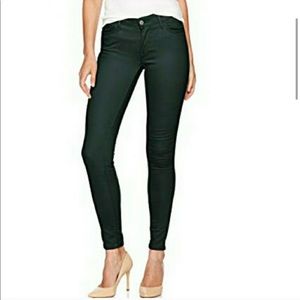 Levi’s 710 Super Skinny Jeans